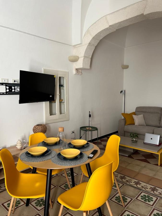 Dimora Grimaldi Bed and Breakfast Ostuni Exteriör bild