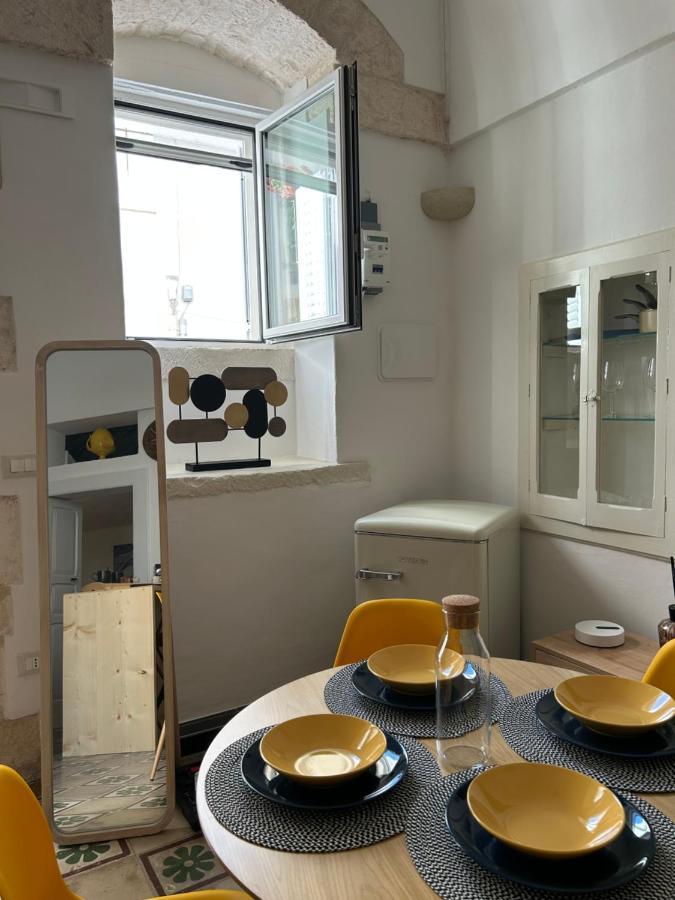 Dimora Grimaldi Bed and Breakfast Ostuni Exteriör bild